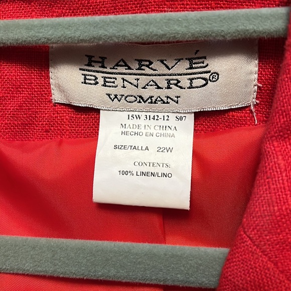 Harve Bernard Linen Blazer - Picture 2 of 3